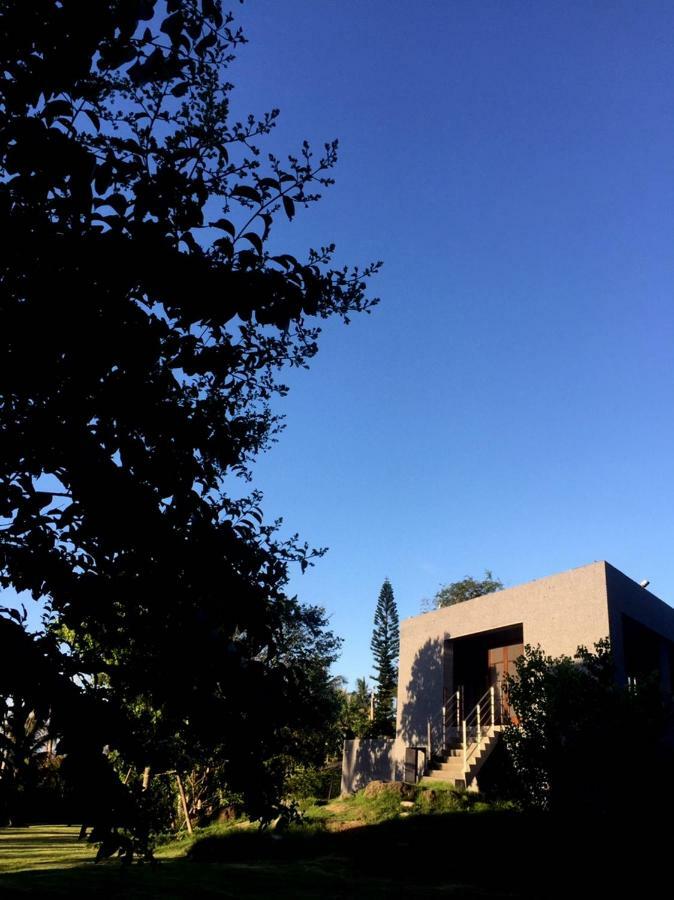Hotel Stone Party Donghe Exterior foto